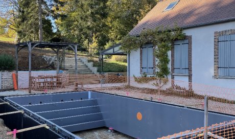 Création d'une piscine UNIBEO 8X4 
